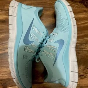 Nike free run 5.0 size 8